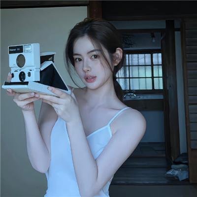 女机械人